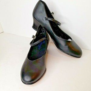 Dance Show Choir Womens Size 8.5 M Capezio 550 Footlight LIKE NEW w/Box